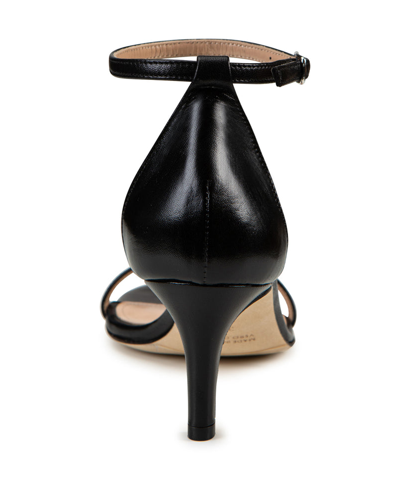 ISABELLA BLACK ALMAR